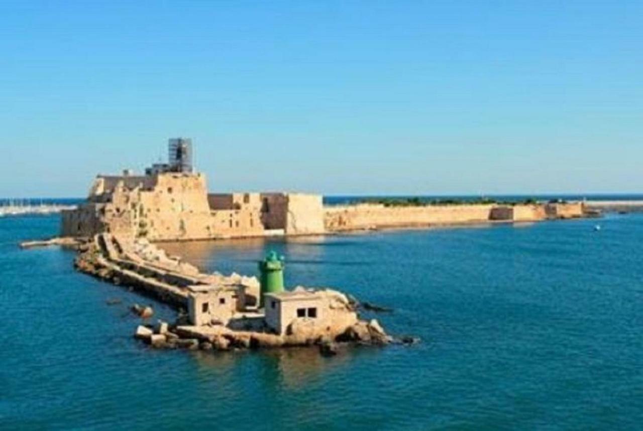 La Piazzetta Bed & Breakfast Brindisi Exterior photo